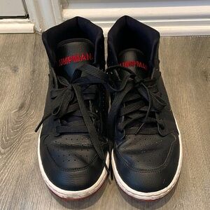 Jordan Jumpman sneakers- Size10
